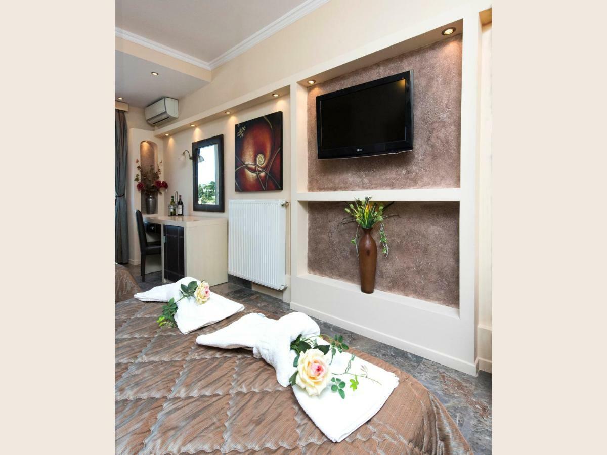 Mouse Island Aparthotel เปรามา ภายนอก รูปภาพ